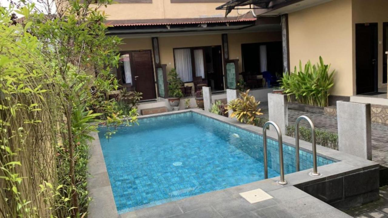 Taxa Uma Guest House Kuta Lombok Eksteriør bilde